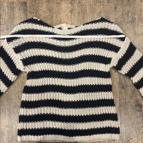 Topshop Off-Shoulder Sweater in Dark Blue and Cream Stripes. 100% Wool. - Picture 5 of 11